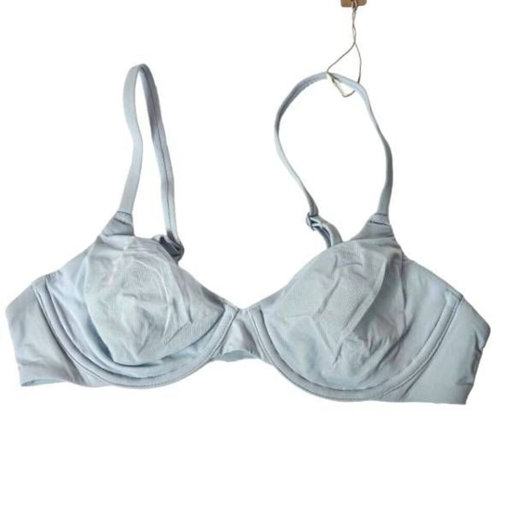 SKIMS UNDERWIRE BRA NWT